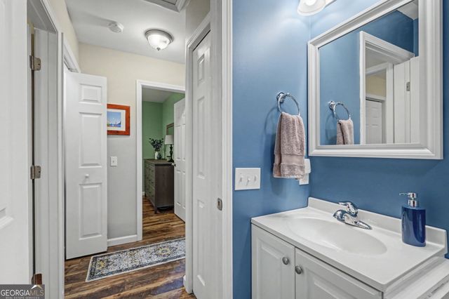 84 Creekside Lane, Clayton, GA 30525