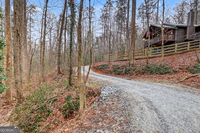 84 Creekside Lane, Clayton, GA 30525
