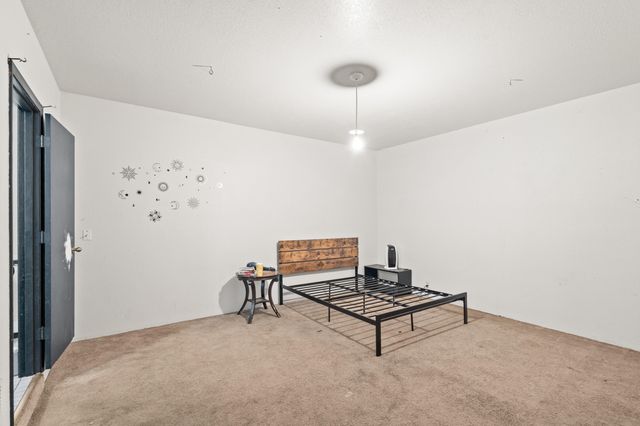 5266 Dark Hollow Road, Medford, OR 97501