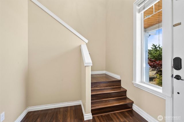 14922 Mountain View Court SE, Yelm, WA 98597