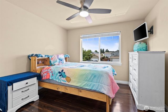 14922 Mountain View Court SE, Yelm, WA 98597
