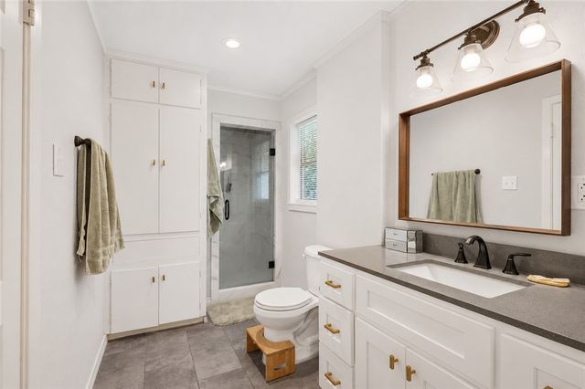 4212 Carter Creek Parkway, Bryan, TX 77802