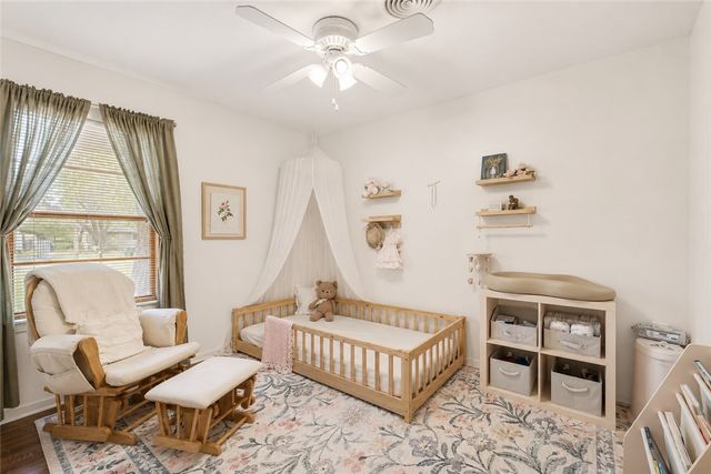 4212 Carter Creek Parkway, Bryan, TX 77802