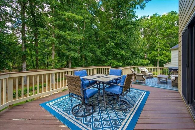 6885 Woodspring Way, Cumming, GA 30040