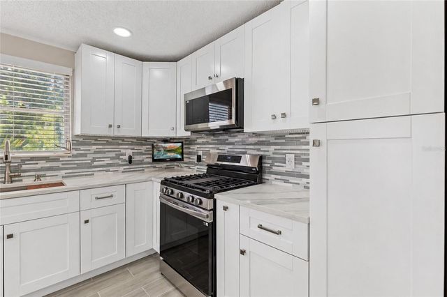 5623 80TH STREET N 316, St Petersburg, FL 33709