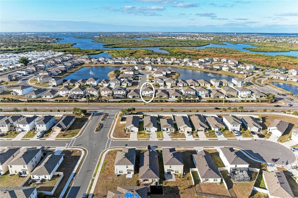 Image 3 of property listing at 3804 TURNING TIDES TERRACE, Bradenton, FL 34208