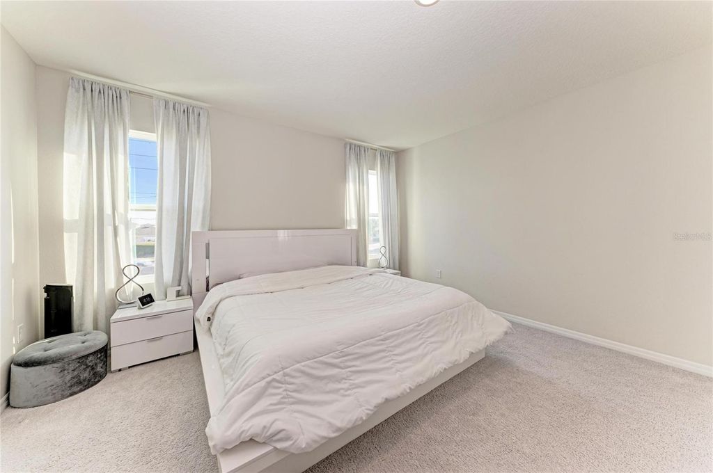 Image 34 of property listing at 3804 TURNING TIDES TERRACE, Bradenton, FL 34208