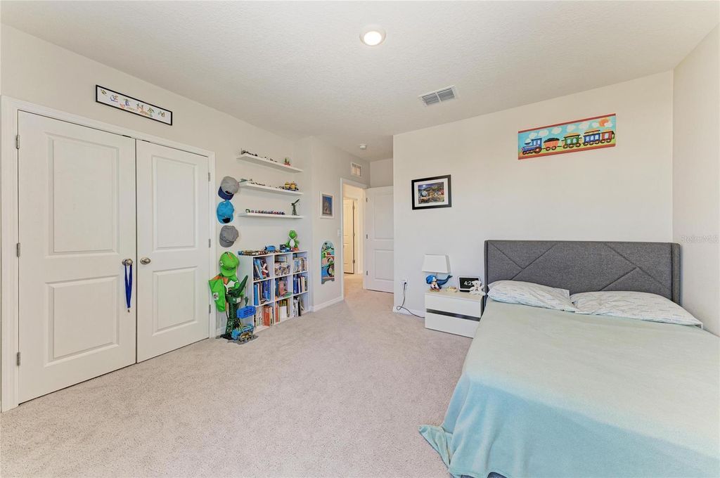 Image 44 of property listing at 3804 TURNING TIDES TERRACE, Bradenton, FL 34208