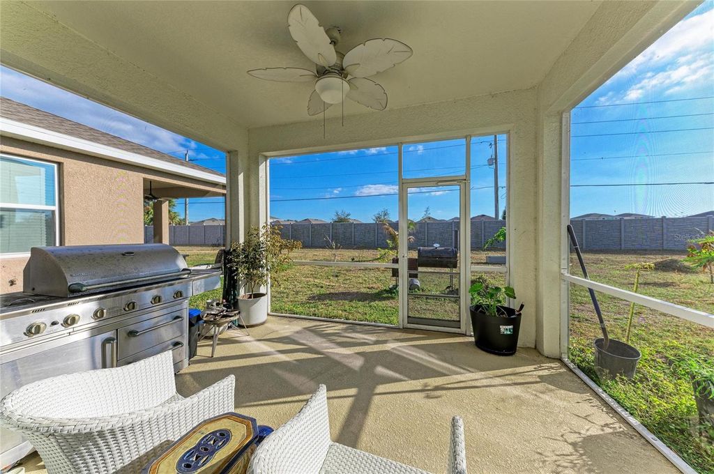 Image 50 of property listing at 3804 TURNING TIDES TERRACE, Bradenton, FL 34208