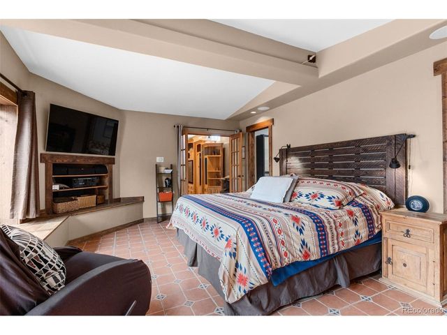 4920 S Inca Dr, Englewood, CO 80110