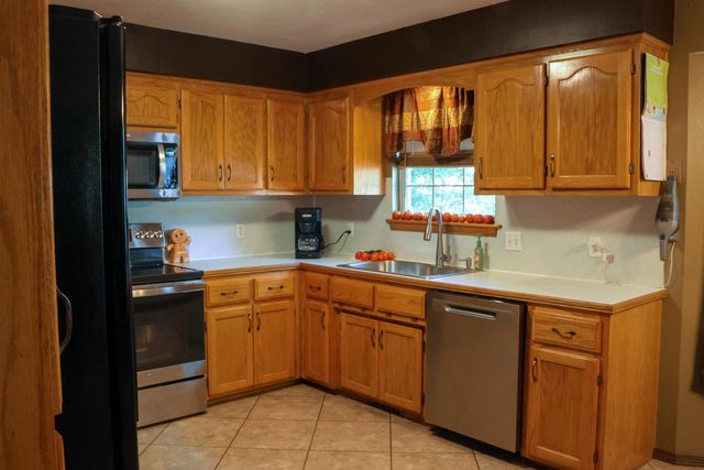 343 S Foster Avenue, Springfield, MO 65802