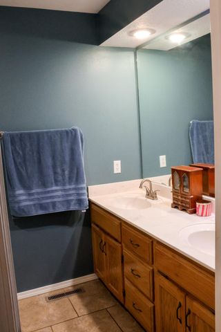 343 S Foster Avenue, Springfield, MO 65802