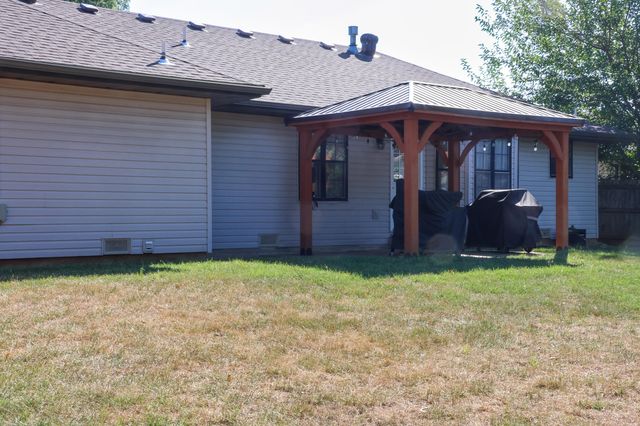 343 S Foster Avenue, Springfield, MO 65802