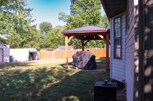 343 S Foster Avenue, Springfield, MO 65802