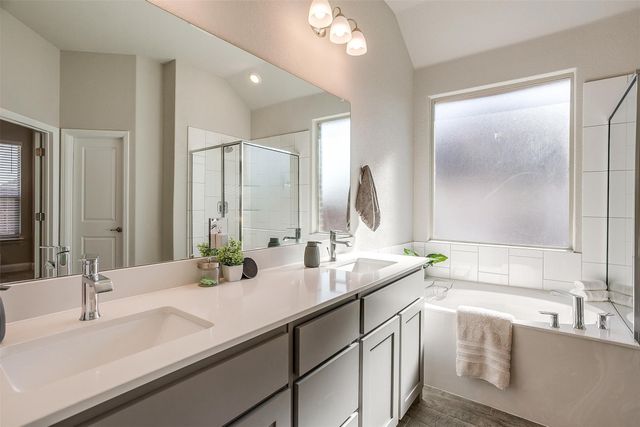 6025 Kansas Trail, Midlothian, TX 76065