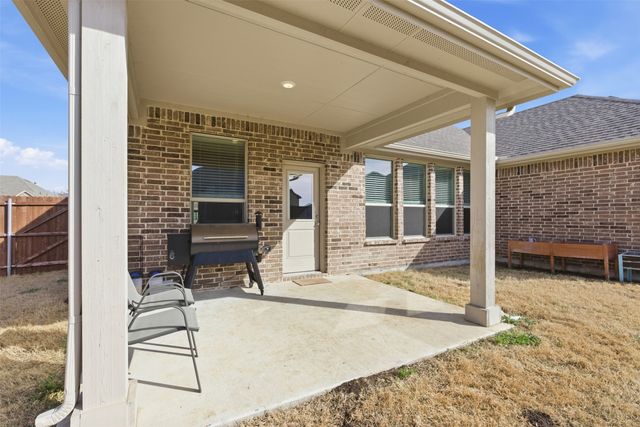 6025 Kansas Trail, Midlothian, TX 76065