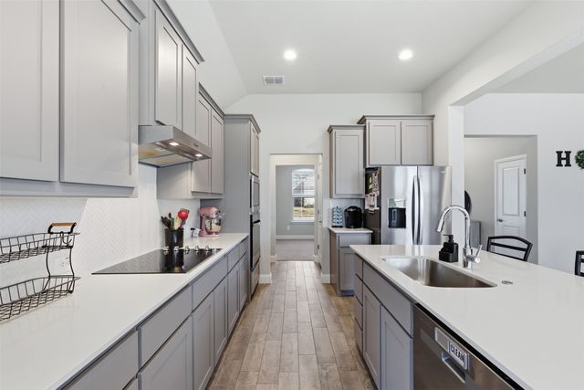 6025 Kansas Trail, Midlothian, TX 76065