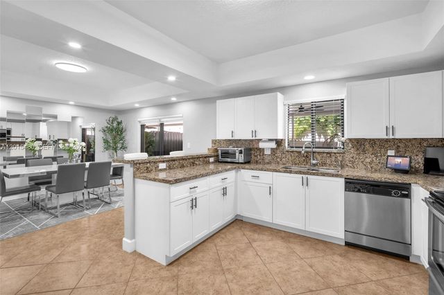 11115 W Okeechobee Rd 175, Hialeah Gardens, FL 33018