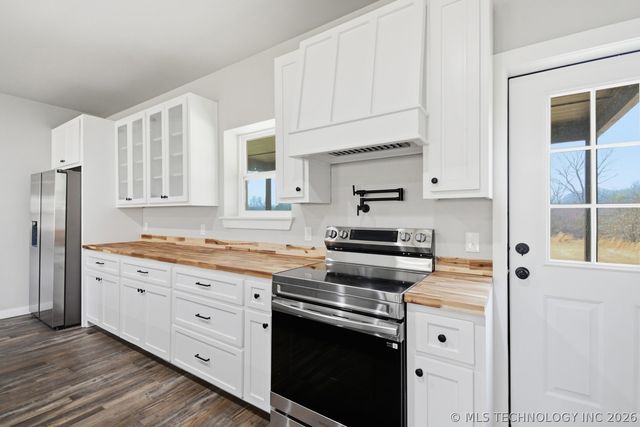 9644 S State Hwy 48, Mannford, OK 74044