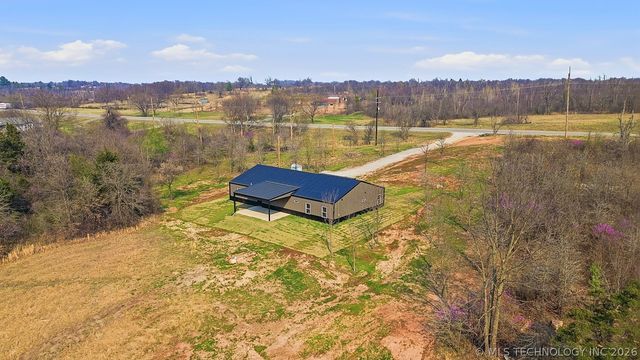 9644 S State Hwy 48, Mannford, OK 74044