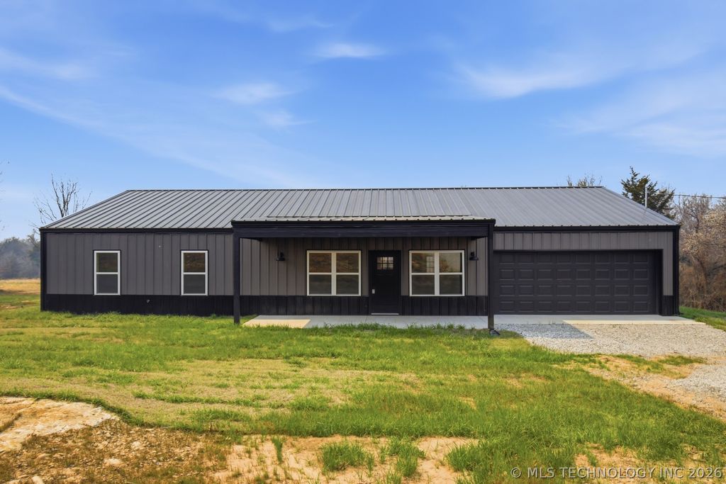 9644 S State Hwy 48, Mannford, OK 74044