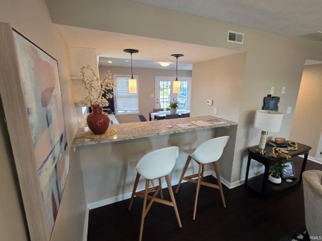 1762 W Eventide Drive, Bloomington, IN 47403