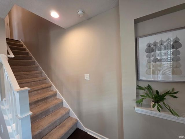 1762 W Eventide Drive, Bloomington, IN 47403