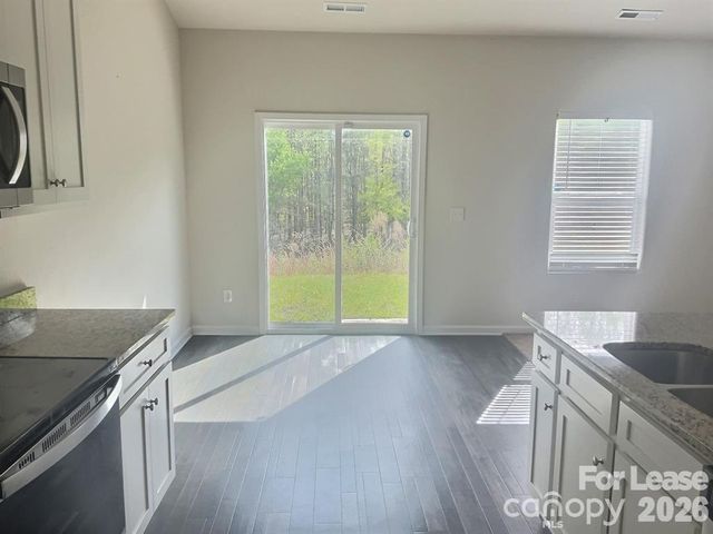 2112 Lanza Drive, Charlotte, NC 28215