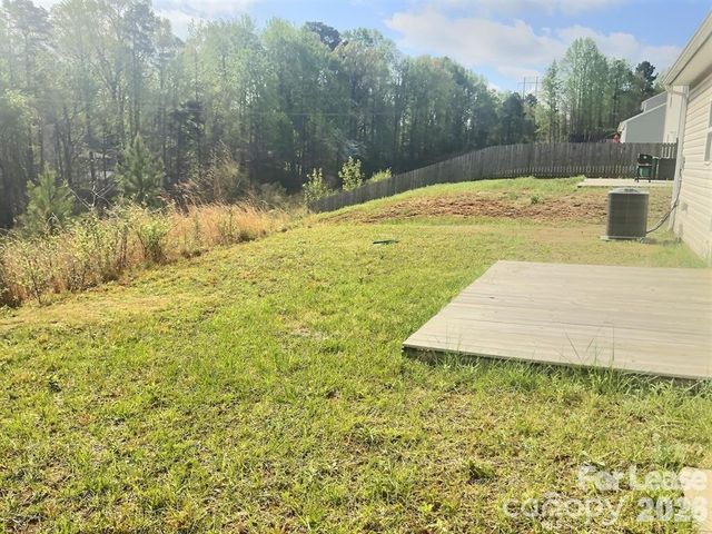 2112 Lanza Drive, Charlotte, NC 28215