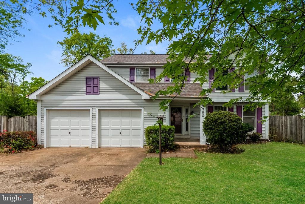 9908 RICKOVER CT, Manassas, VA 20109