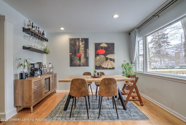 319 Oxford Road, East Lansing, MI 48823