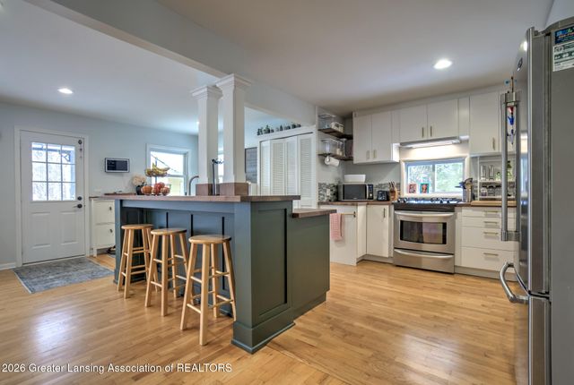 319 Oxford Road, East Lansing, MI 48823