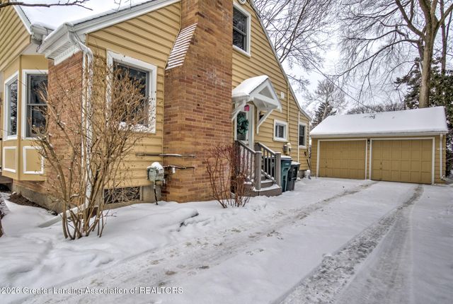 319 Oxford Road, East Lansing, MI 48823