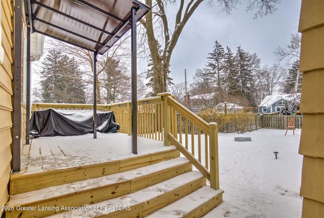 319 Oxford Road, East Lansing, MI 48823