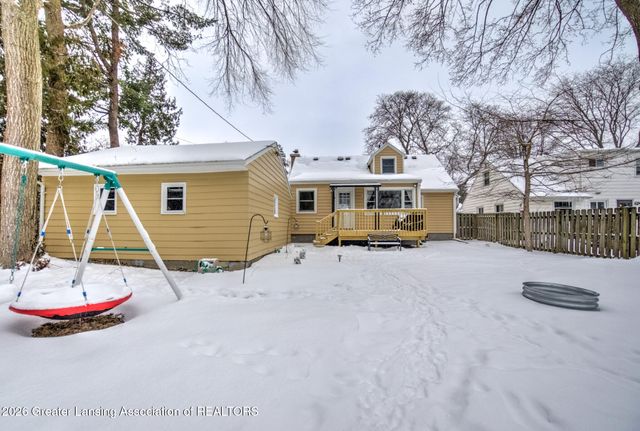 319 Oxford Road, East Lansing, MI 48823