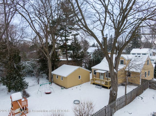 319 Oxford Road, East Lansing, MI 48823