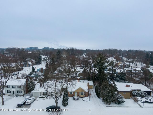 319 Oxford Road, East Lansing, MI 48823