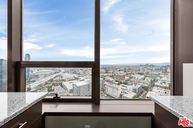 1100 Wilshire Boulevard 2411, Los Angeles, CA 90017