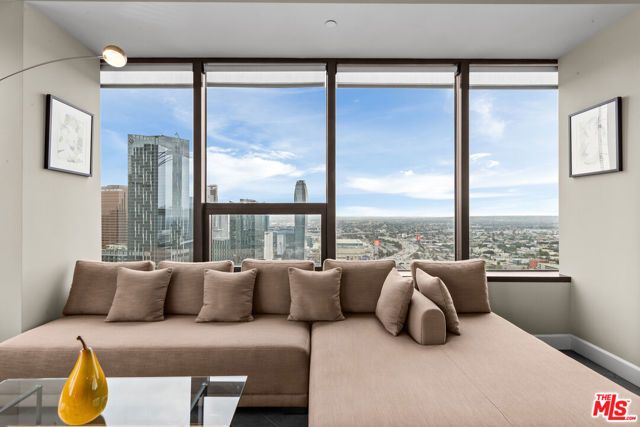 1100 Wilshire Boulevard 2411, Los Angeles, CA 90017