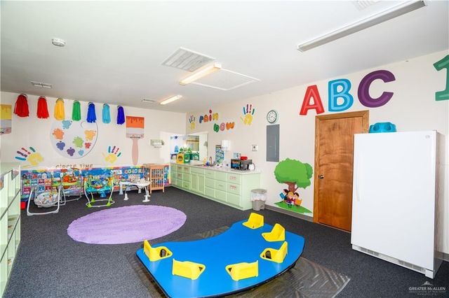 239 E Griffin Avenue 1, Mission, TX 78572