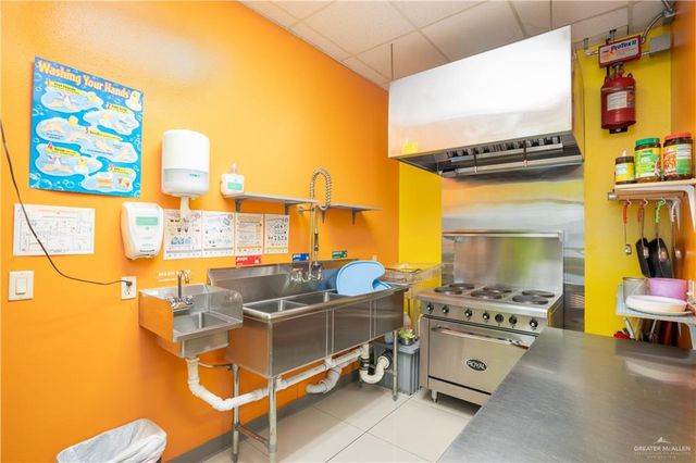 239 E Griffin Avenue 1, Mission, TX 78572