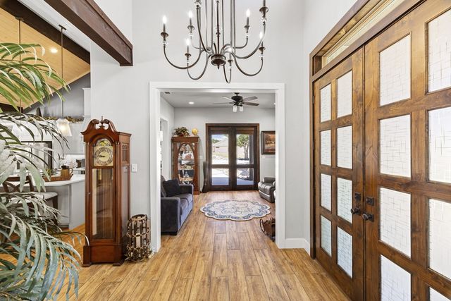 522 S San Juan, Kerrville, TX 78028