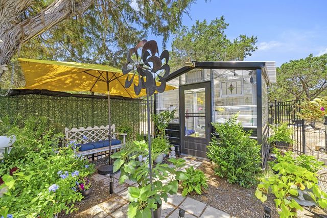 522 S San Juan, Kerrville, TX 78028