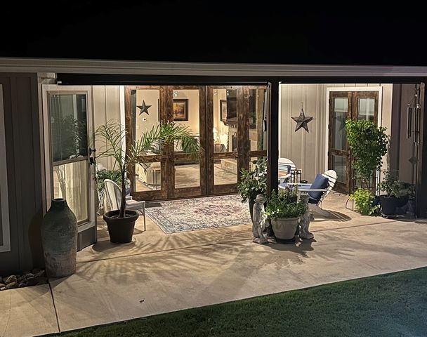 522 S San Juan, Kerrville, TX 78028