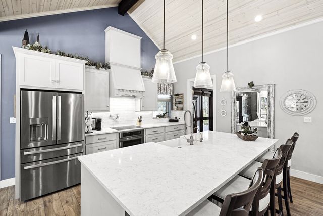 522 S San Juan, Kerrville, TX 78028