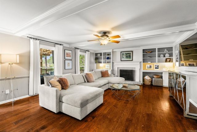 4 Holly Springs Court, Little Rock, AR 72212