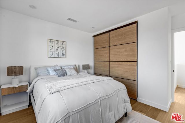 11404 Biona Drive, Los Angeles, CA 90066