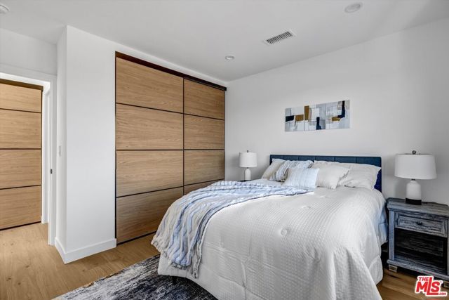 11404 Biona Drive, Los Angeles, CA 90066
