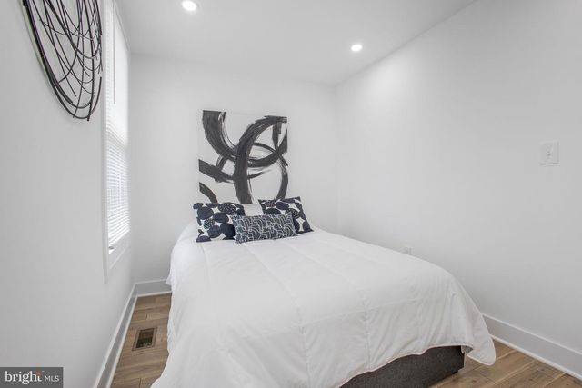 702 19TH ST NE, Washington, DC 20002