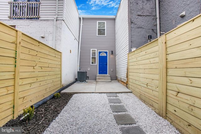 702 19TH ST NE, Washington, DC 20002